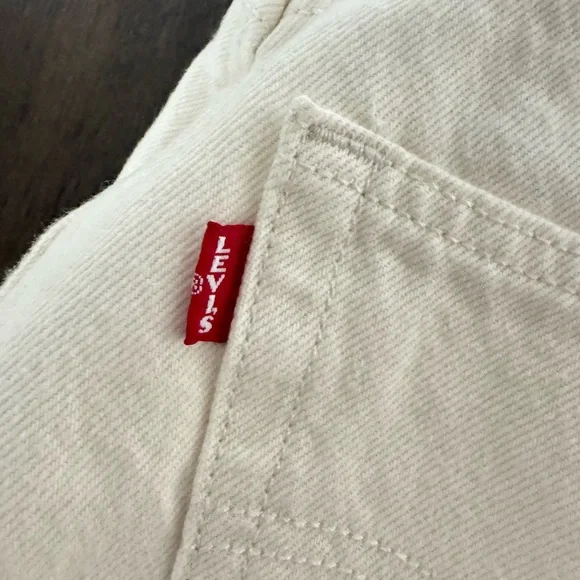 Levi’s 501 90s Jeans - Picture 6 of 11